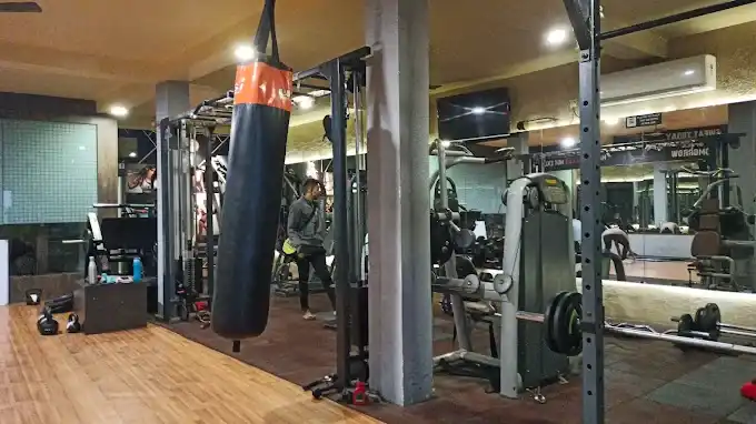 best gym in Kamptee - Bull's Gym fully AC steam bath