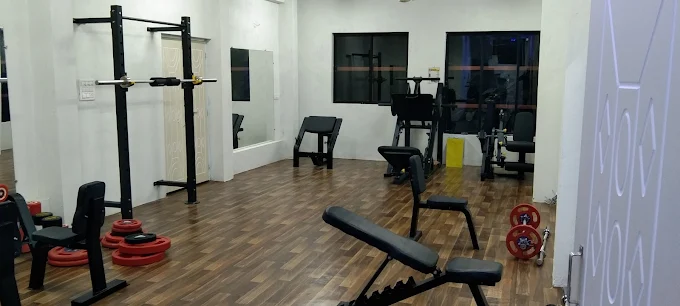 best gym in Wardha - Fitlife Gym interior and equipment