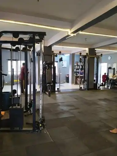 best gym in Kamptee - Fitness World Unisex Gym CrossFit