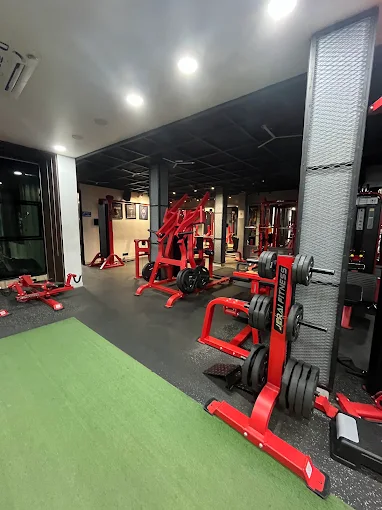 best gym in Wardha - Robust Future Of Fitness HIIT zone